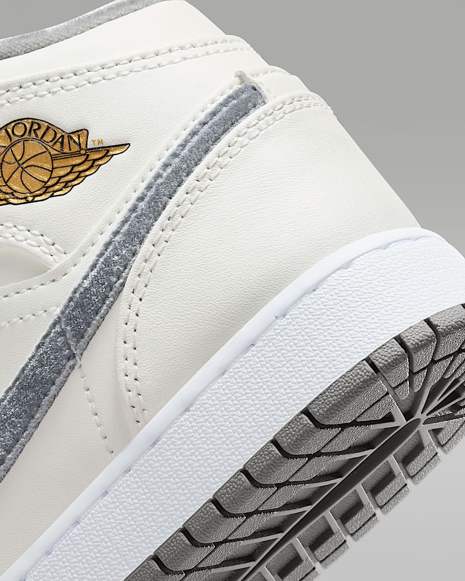 Flat jordan shoes shop